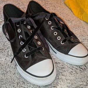 Converse dupe shoes